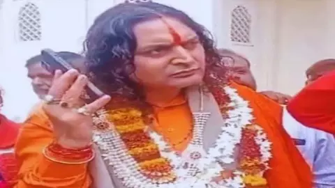 As soon as Balmukund Acharya became MLA, after winning the election, major action was taken against the cart vendors, the officer got a call and gave a tough class