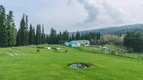 Beautiful Places in Kashmir