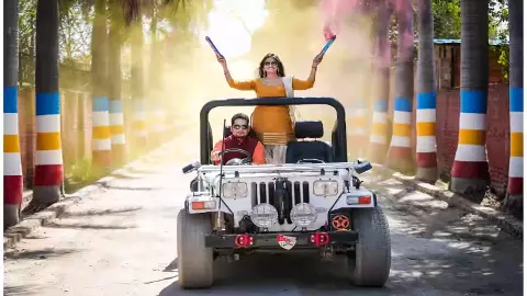 Pre Wedding Shoot: प्री वेडिंग फोटोशूट के लिए बेस्ट है दिल्ली की यह जगह, मिलेगी एक बढ़कर एक थीम