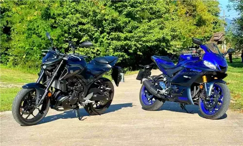 Yamaha R3 and MT-03 Price: यामाहा की दो धाकड़ बाईक अपने अपडेट के बाद हुईं लांच, कई शानदार फीचर्स से लैस R3 और MT-03 बाइक की भारत में कीमत होंगी इतनी..