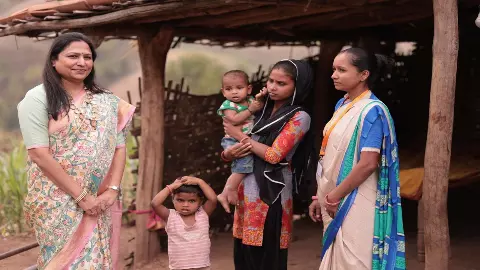 Adani Foundation President Preeti Adani visited tribal district, met volunteers promoting good nutrition