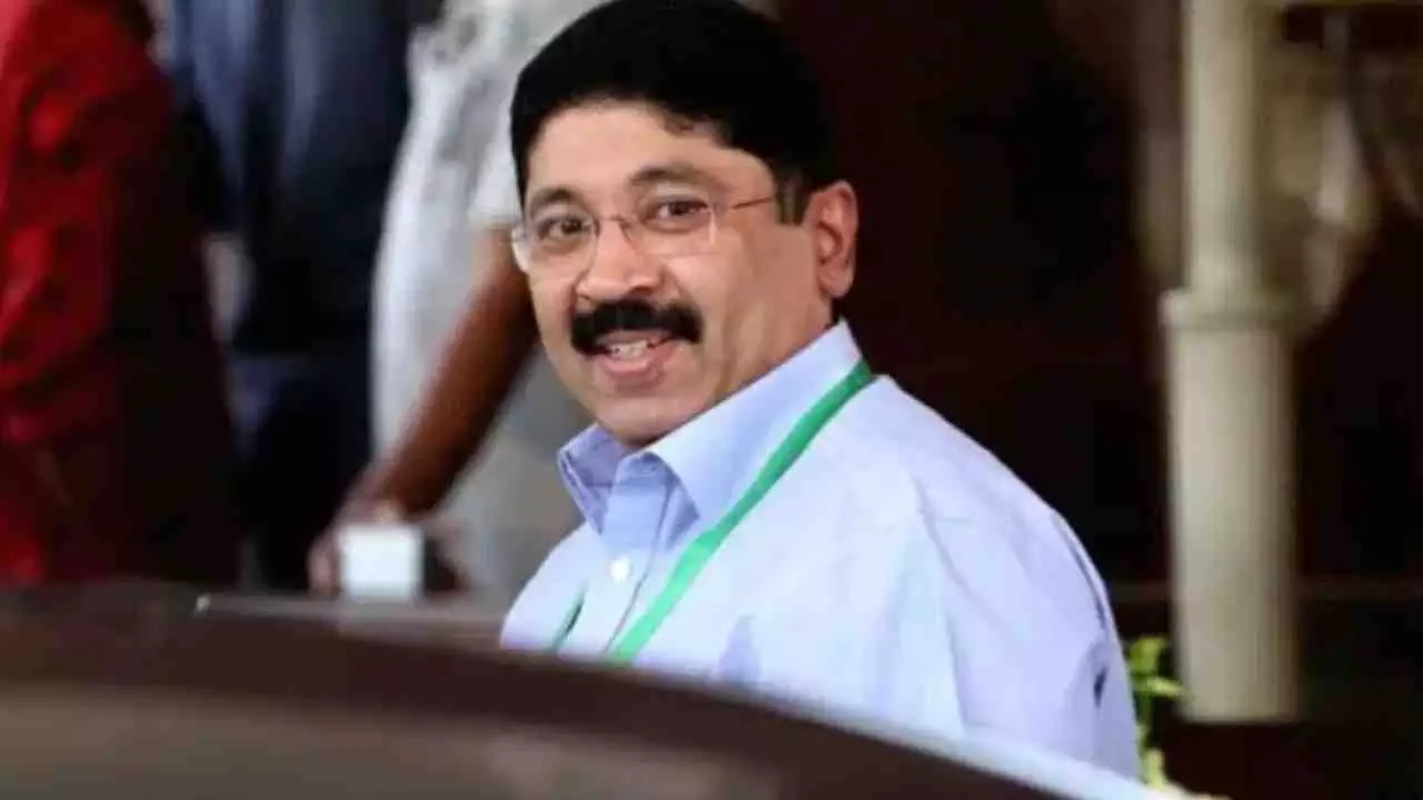 Hindi Language Controversy: ‘यूपी-बिहार के हिंदी भाषी तमिलनाडु में टॉयलेट साफ करते हैं’, डीएमके नेता के विवादित बयान पर छिड़ा घमासान