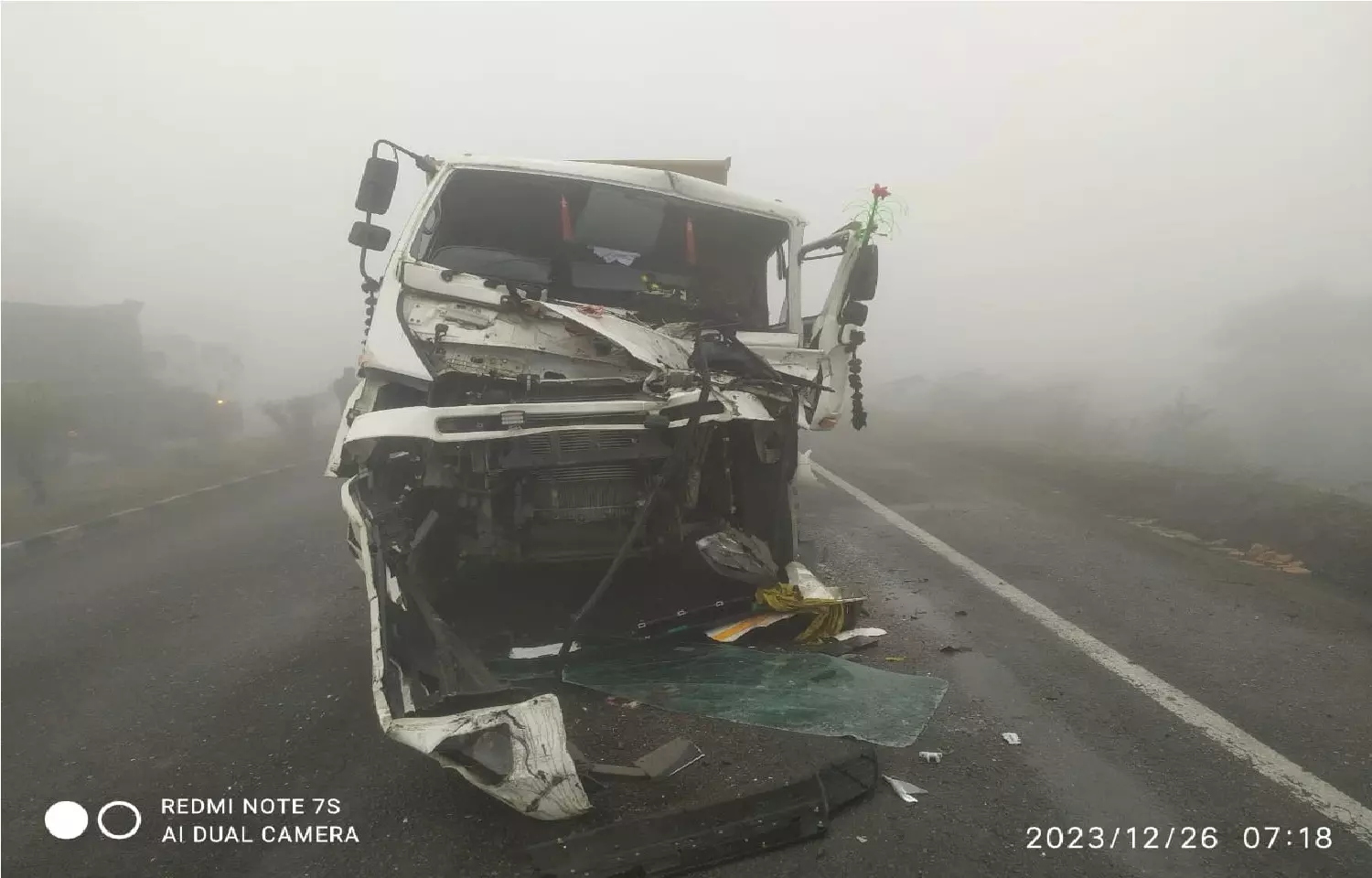 Jalaun Road Accident