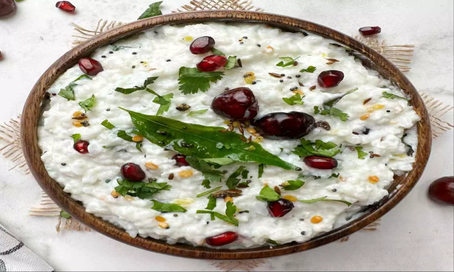 Curd Rice: भारत की पॉपुलर डिश में से एक है कर्ड राइस, जानें इसे बनाने का तरीका