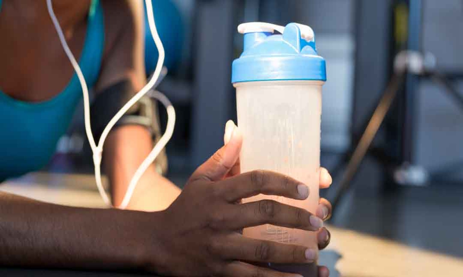 बॉडी बनाने के होश में सेहत से ना करें खिलवाड़, कहीं हानिकारक ना बन जाए