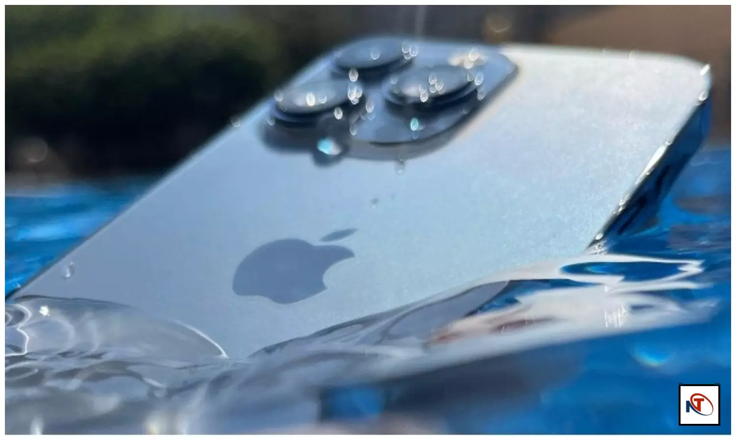 Apple Underwater iPhone Interface