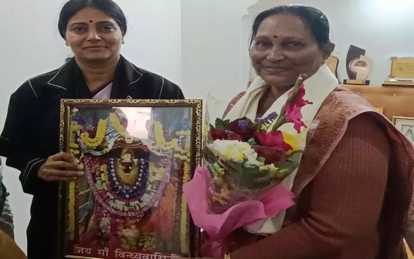 In Mirzapur, Union Minister Anupriya Patel congratulated both the celebrities who received Padma Shri award.
