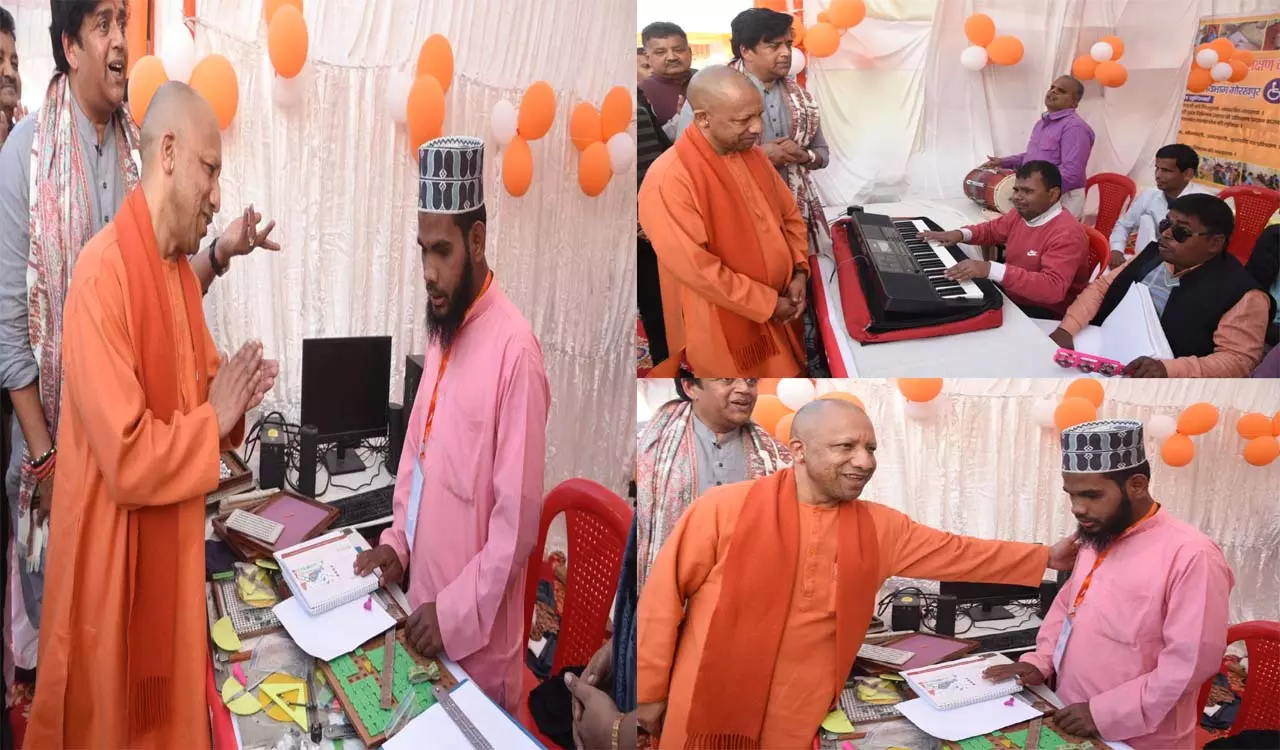 A visually impaired handicapped person named Alam from the Muslim community recited the Chaupai of Shri Ramcharitmanas, CM Yogi praised it