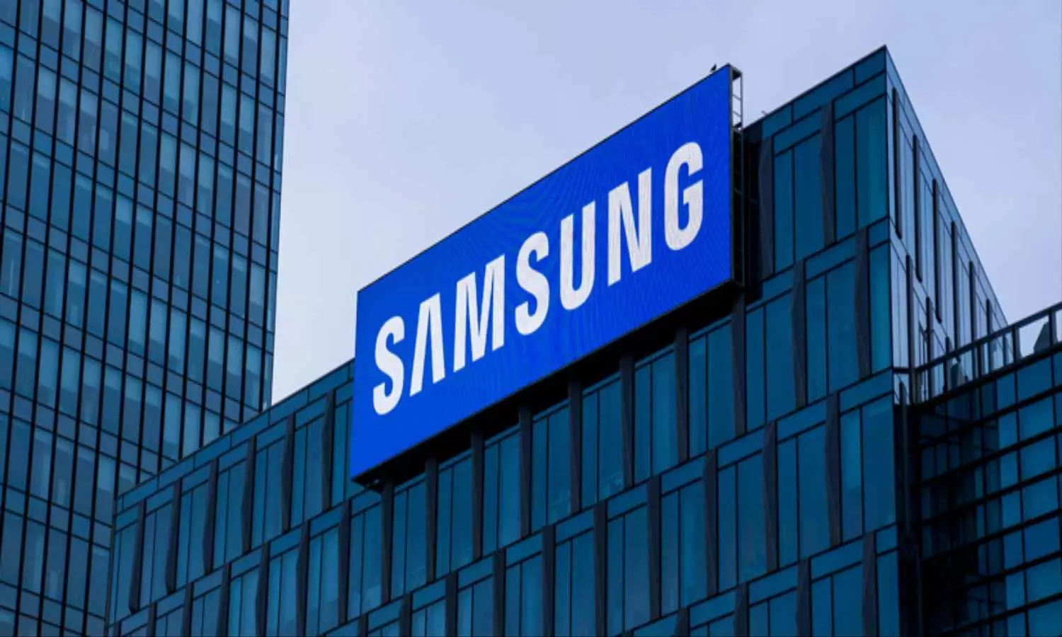 Samsung यूजर्स को लगा बड़ा झटका, 1 मार्च से अब नहीं इस्तेमाल कर सकेंगे गूगल का ये खास फीचर