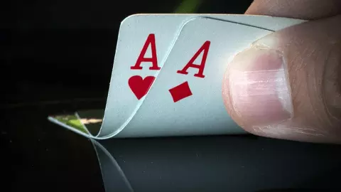 डेटा-ड्राइवन सफलता: Rummy Gaming इंडस्ट्री में गेमर्स सहभागिता में बढ़त डेटा-ड्राइवन सफलता: Rummy Gaming इंडस्ट्री में गेमर्स सहभागिता में बढ़त