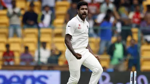 Indian Cricketer Varun Aaron