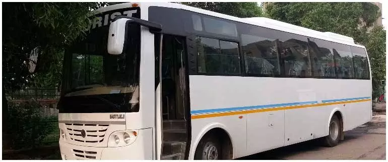Lucknow to Varanasi AC Bus