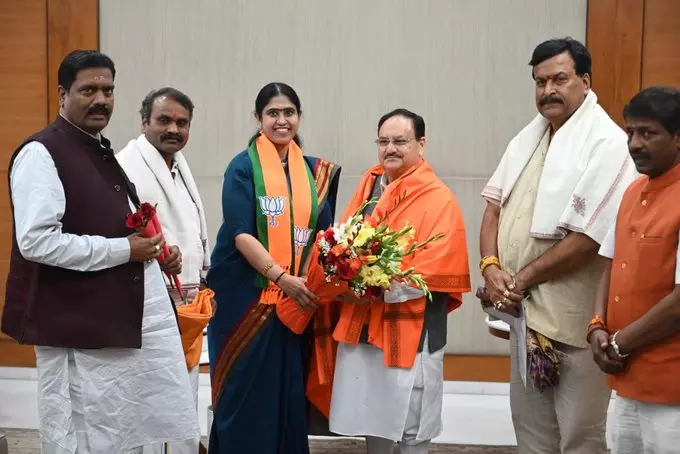 Vijayadharani joins BJP (Photo:Social Media)