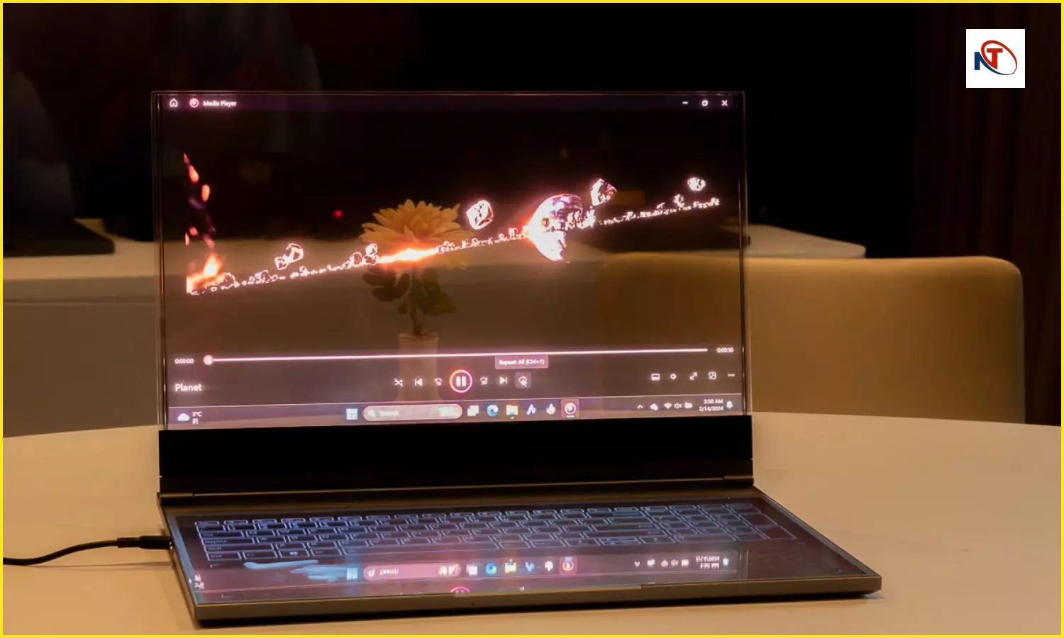 Lenovo Upcoming Laptop: लेनोवो लांच करने जा रही पारदर्शी डिस्प्ले वाला लैपटॉप