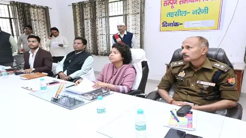 On Total Solution Day, District Magistrate Durgashakti Nagpal instructed the officers to take immediate action On Total Solution Day, District Magistrate Durgashakti Nagpal instructed the officers to take immediate action