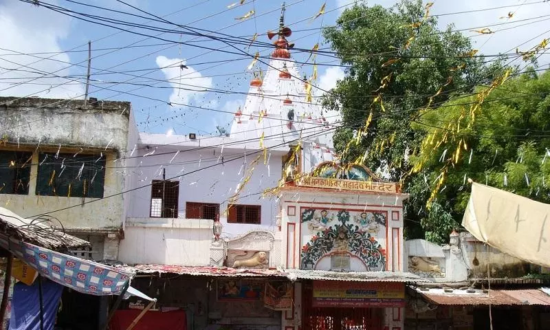 Lucknow Mankameshwar Mandir