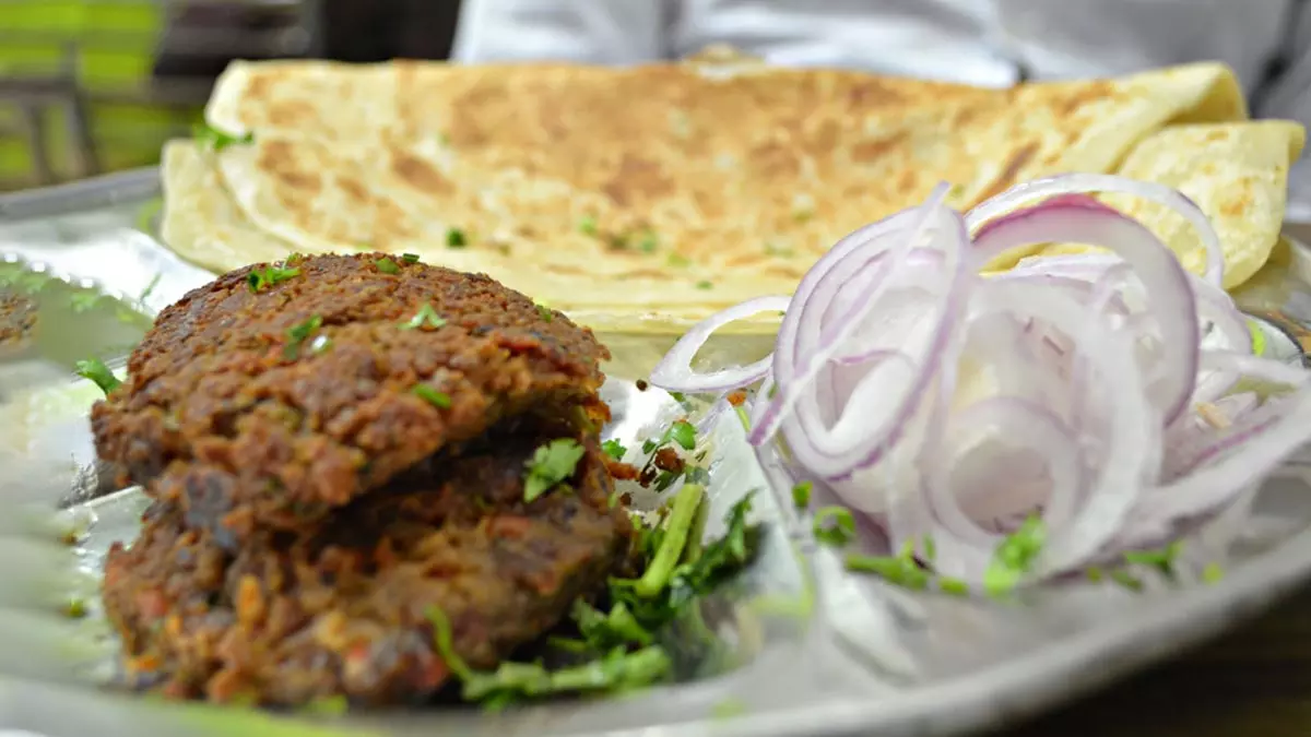 Best Veg Kabab Paratha in Lucknow