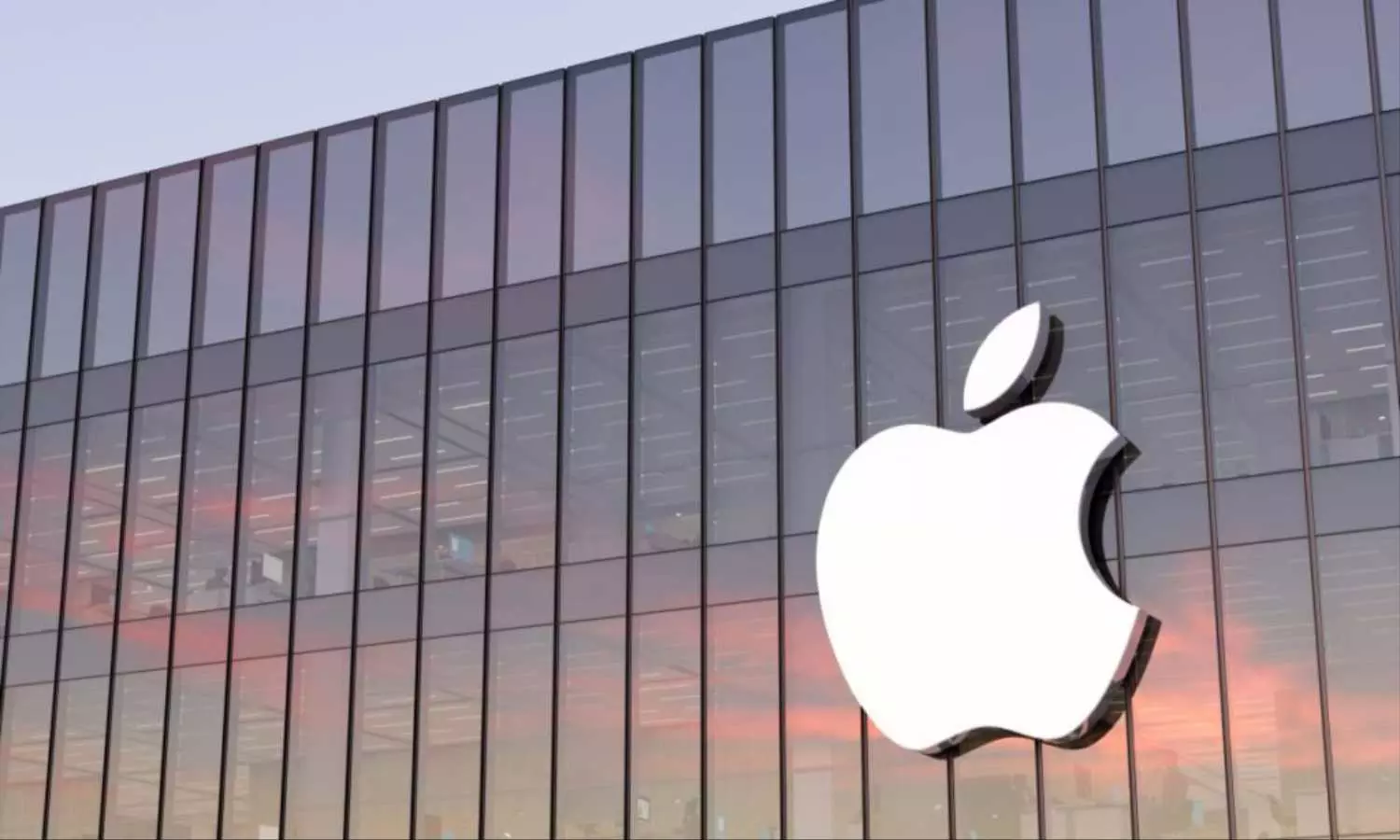 Apple vs Epic Games: एप्पल को लगा तगड़ा झटका, थर्ड पार्टी ऐप की हुई एंट्री