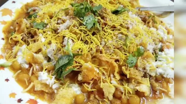 Lucknow famous Chaat