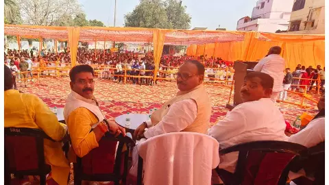 सीतापुर में ब्रजेश पाठक।
