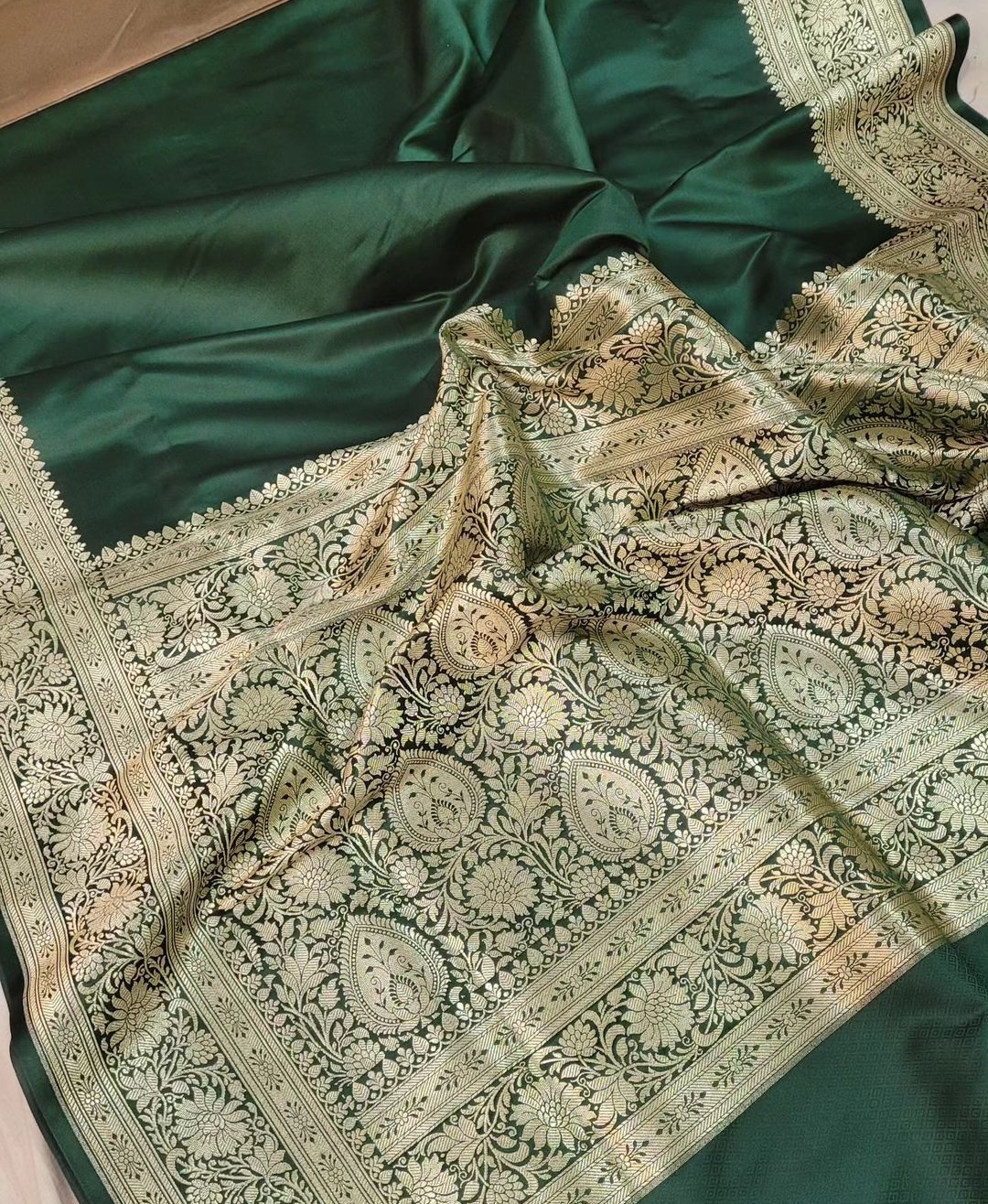 Best Labels To Buy Banarasi Sarees And Lehengas From!