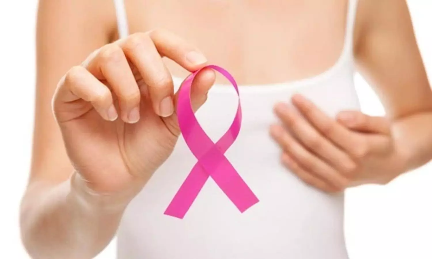 Breast Cancer: महिलाएं हो जाएं सावधान! कहीं ब्रेस्ट कैंसर के लक्षण को तो नहीं कर रहीं इग्नोर