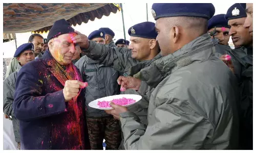 Rajnath Singh Celebrates Holi with Jawans