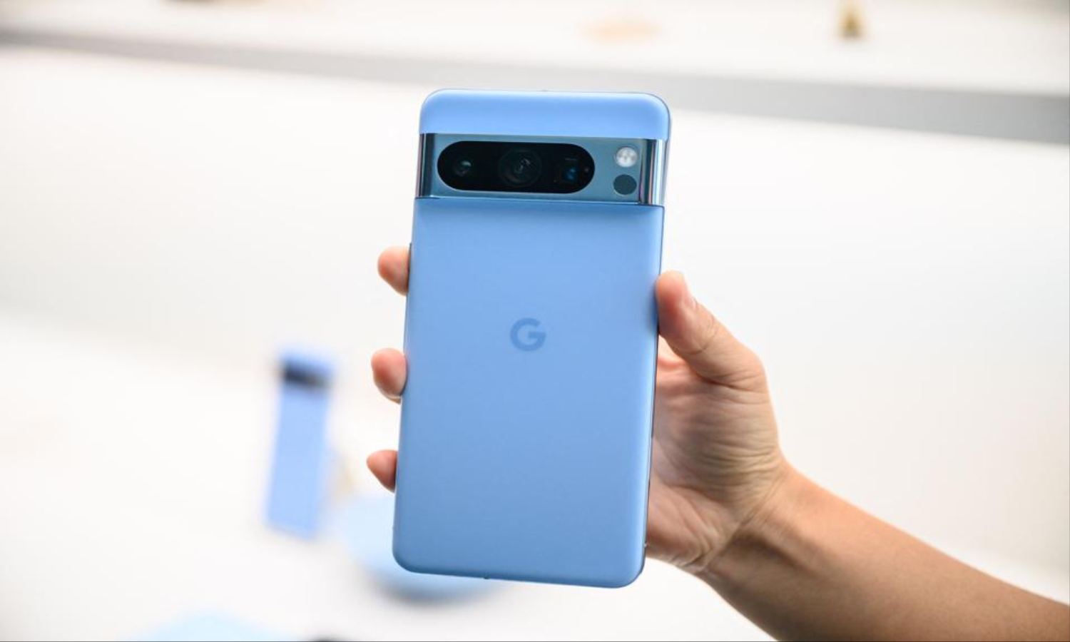 Google Pixel 9 Price: कैमरे में होगा बड़ा बदलाव, iphone को टक्कर देगा ये स्मार्टफोन, जानें डिटेल्स