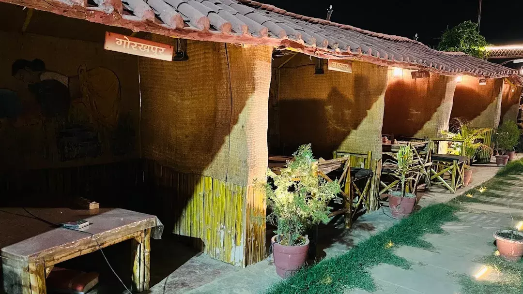 Famous Theth Banarasi Restaurant Famous Theth Banarasi Restaurant