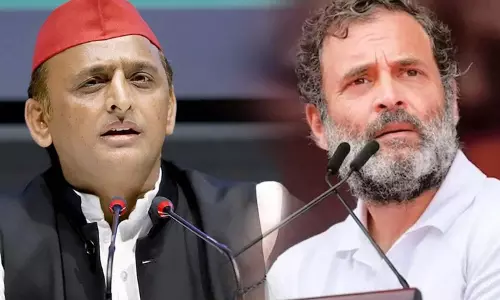 Akhilesh Yadav and Rahul Gandhi