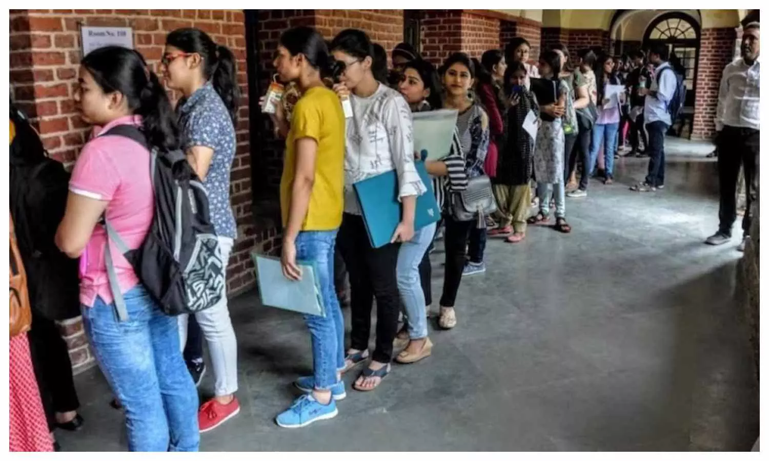 Lucknow News: DAV कॉलेज में ‘पहले आओ पहले पाओ’ से प्रवेश, नारी शिक्षा निकेतन में तीन अप्रैल से दाखिले