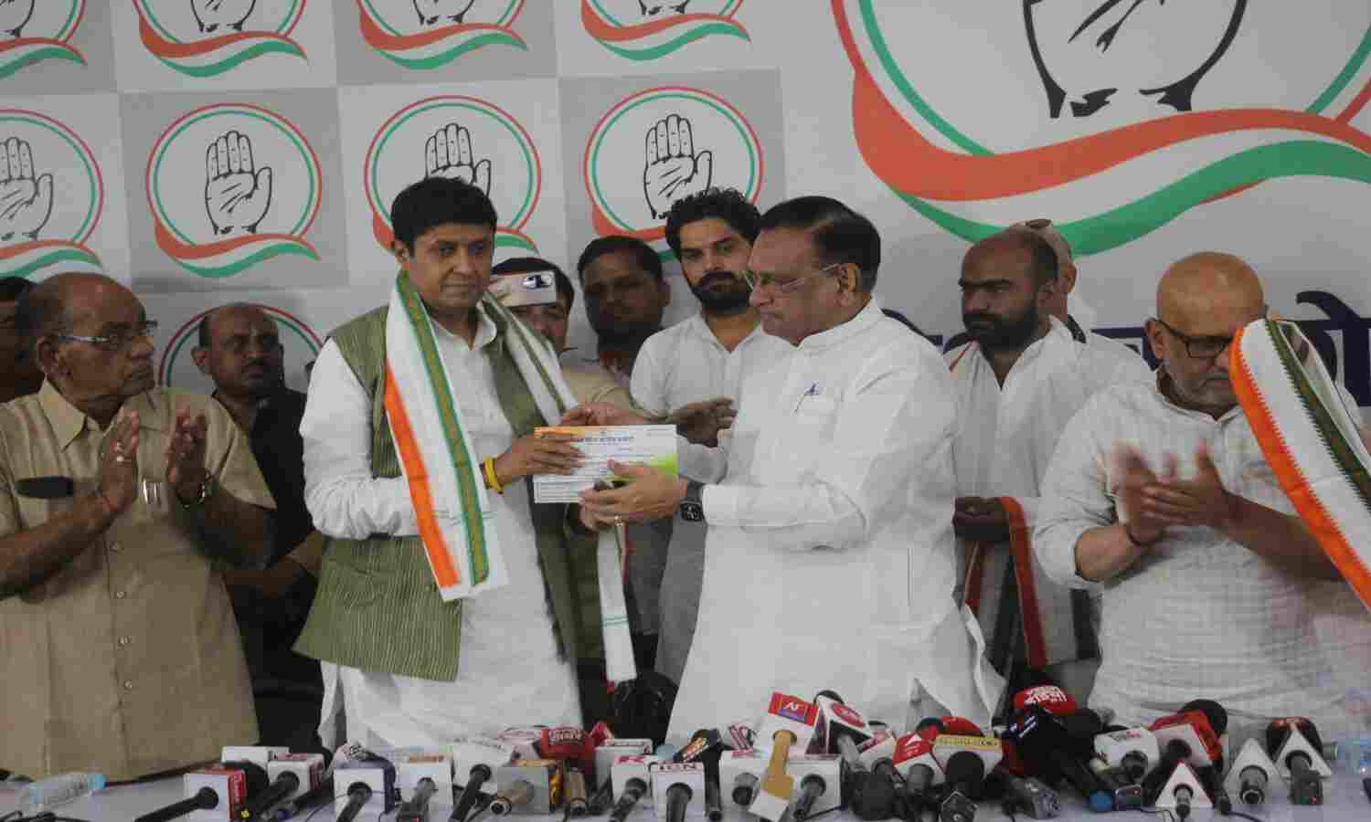 Ujjwal Raman Singh joins Congress