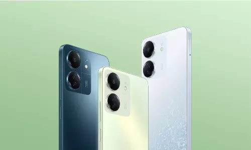Smartphone Offer Discount: इन तगड़े फीचर्स वाले स्मार्टफोन पर मिल रहे बंपर डिस्काउंट और ऑफर
