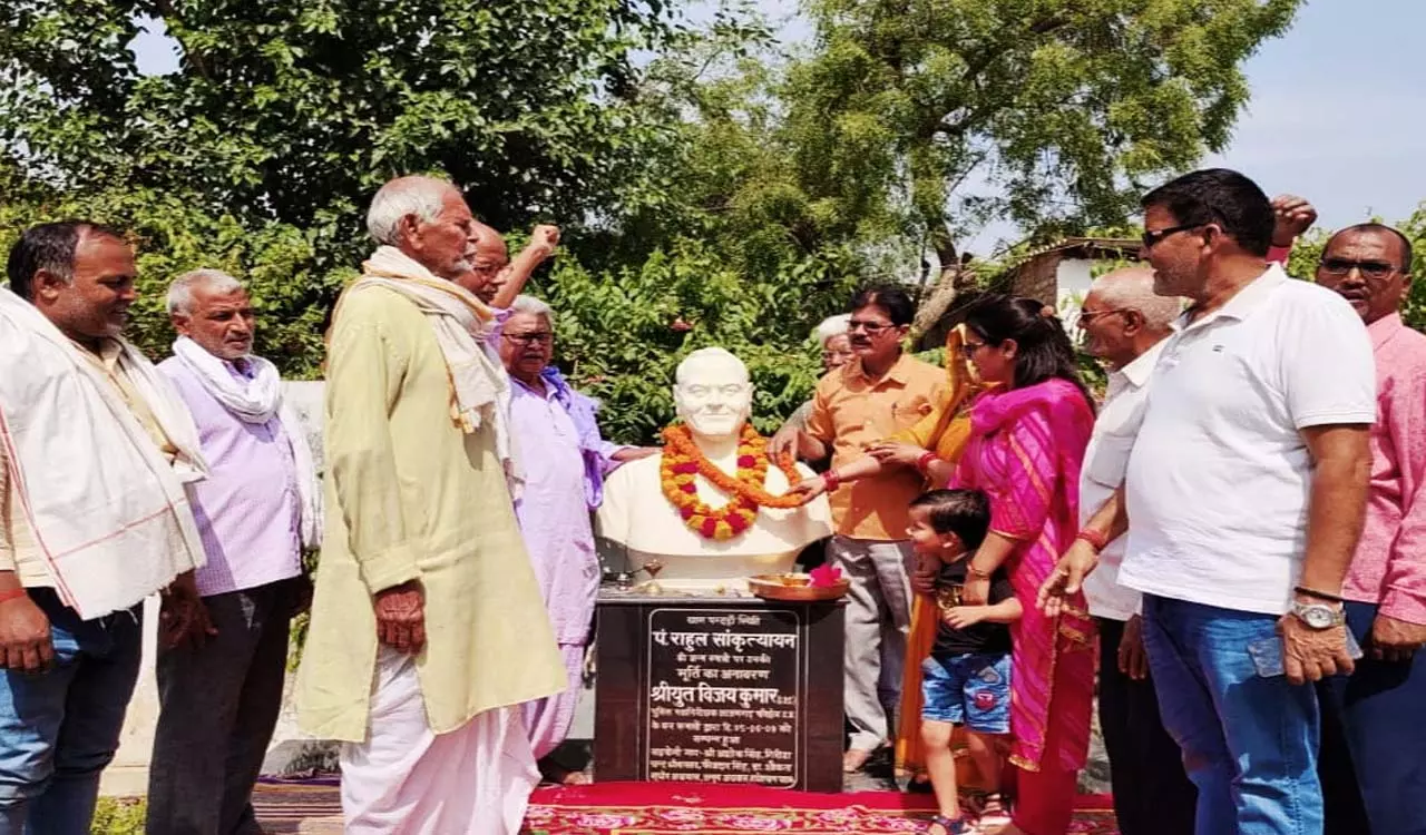 Mahapandit Rahul Sankrityayans birth anniversary was celebrated by offering floral tributes on the statue