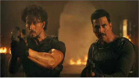 Bade Miyan Chote Miyan Movie