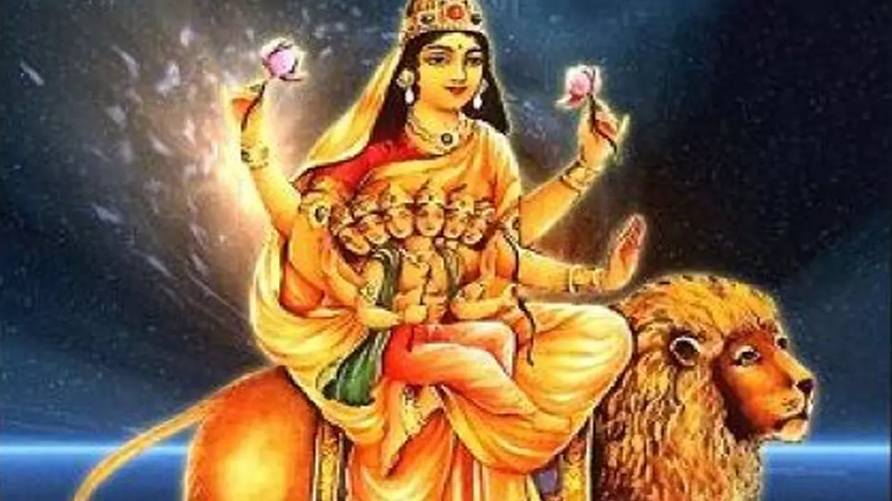 Chaitra Navratri  Fifth Day: मां दुर्गा का पांचवा स्वरूप है अद्भुत, महाकवि कालिदास पर बरसी थी असीम कृपा, जानिए इनकी महिमा