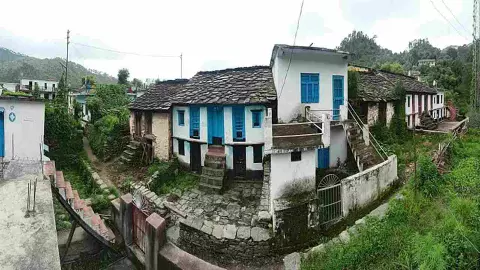 Lok Sabha Election 2024: उत्तराखंड के पहाड़ों से नेताओं का भी पलायन