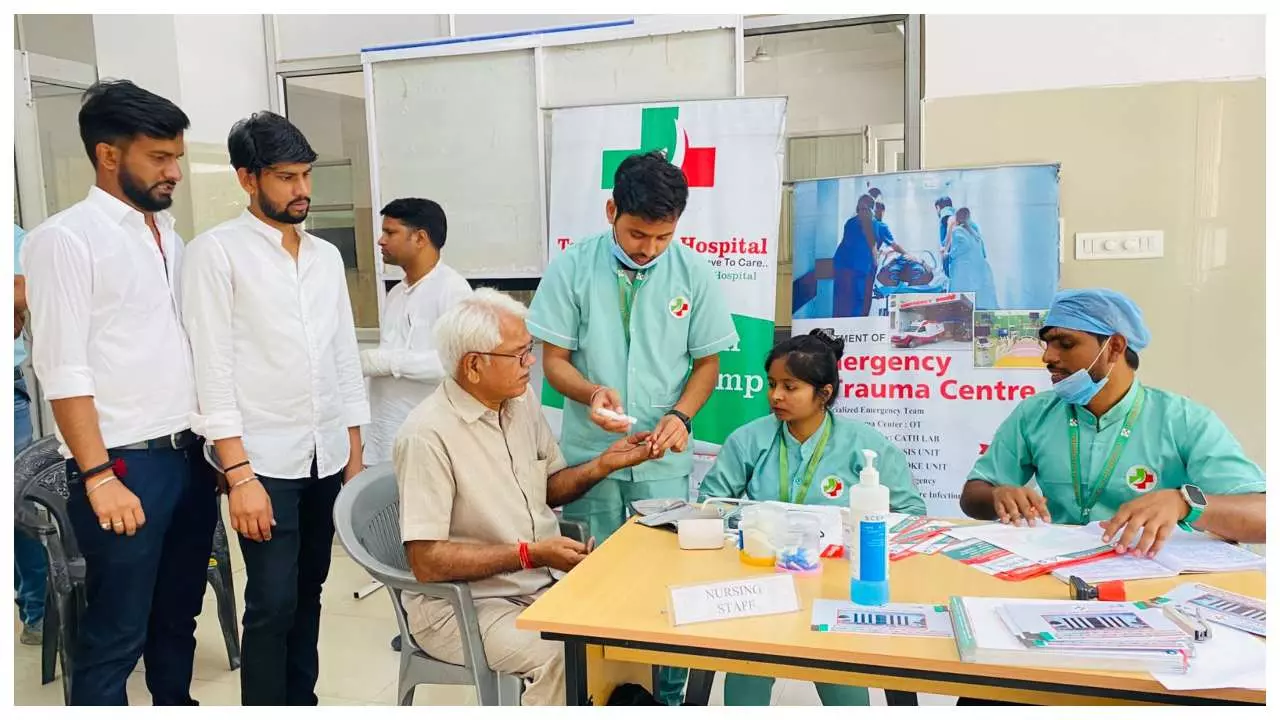 Lucknow News: BBAU में स्थापना दिवस कार्यक्रम शुरु, पहले दिन लगाया स्वास्थ्य शिविर