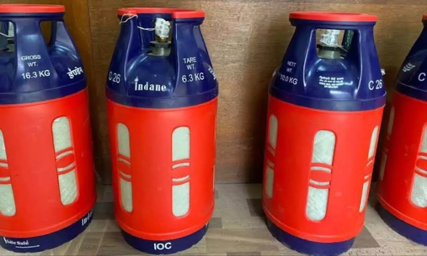 Composite Gas Cylinder: आ गया आधुनिक सिलेंडर, ना ब्लास्ट का डर और ना देने पड़ेंगे ज्यादा रुपए