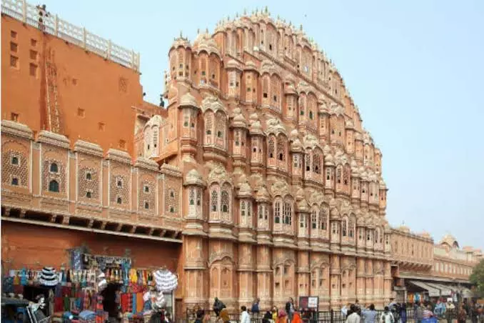 Jaipur Shiv Mandir: मंदिर जयपुर में, वास्तुकला दक्षिण भारतीय और नाम झारखंड महादेव