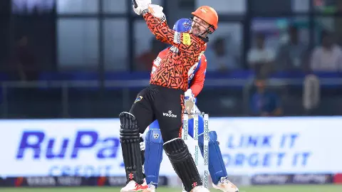 DC vs SRH Travis Head