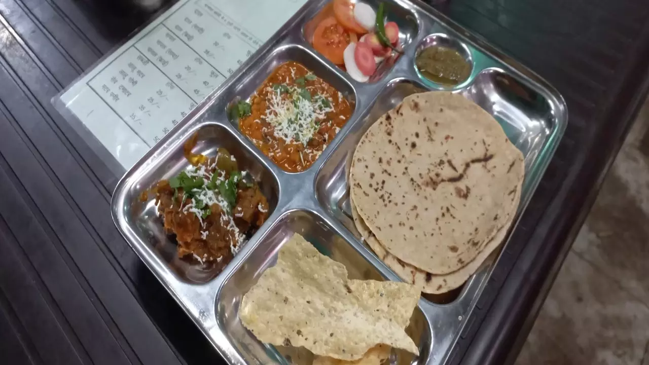 Agra Unlimited Food  Just RS 35