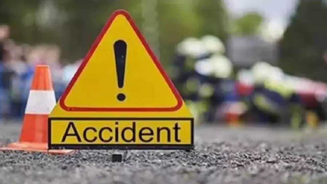 Bemetara Road Accident