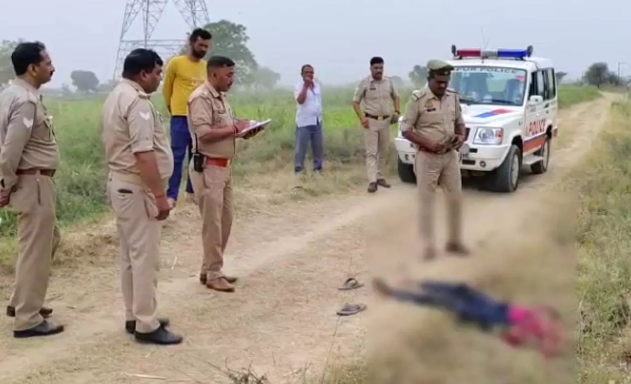 Dead body of unknown person found in Hapur, police busy in identification