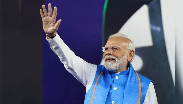 Pm Modi, wadnagar Railway Station, Gujarat Tourism