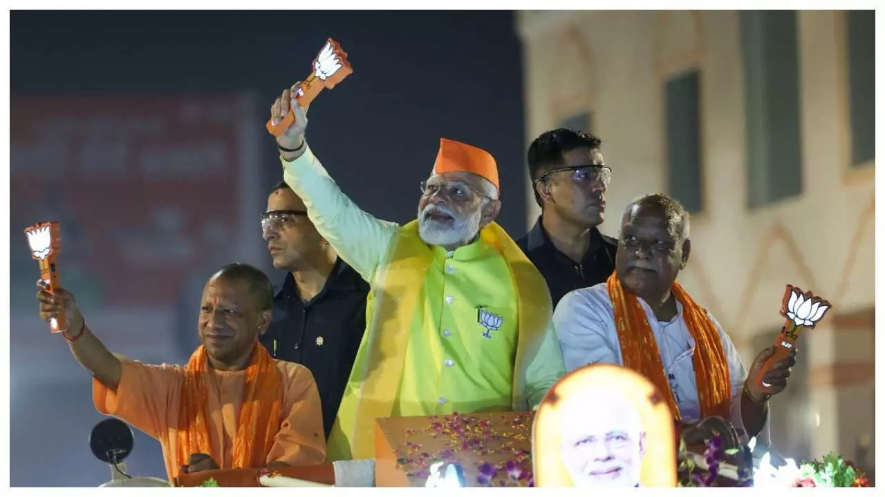 PM Modi Ayodhya Road Show
