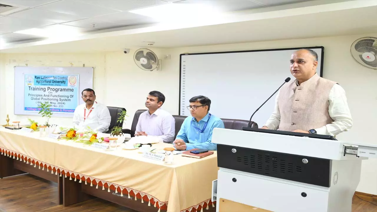 Four-day training on GPS system started for data analysis subject of Forest Department