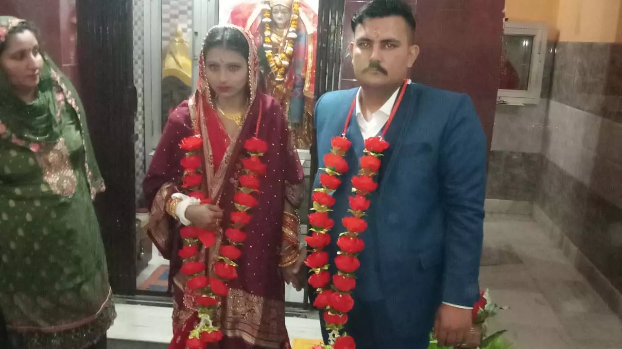 Police arrested gang of robber bride, jewelery and cash also recovered