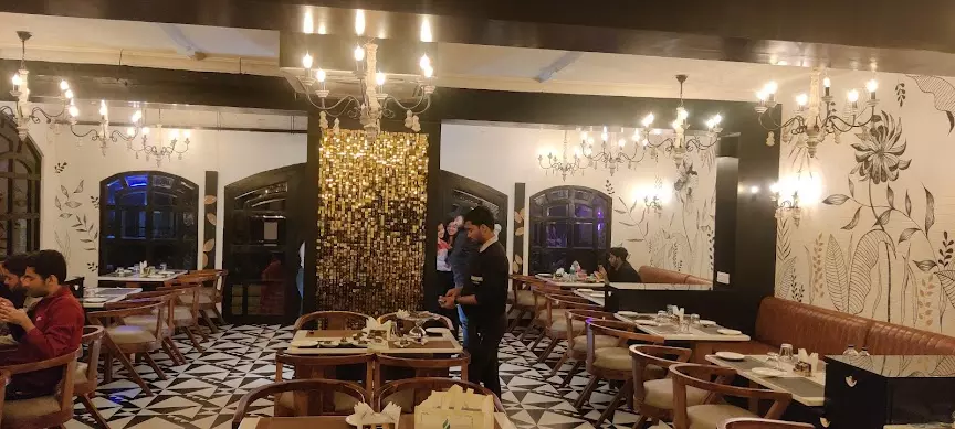 Varanasi Famous Top 5 Restaurant