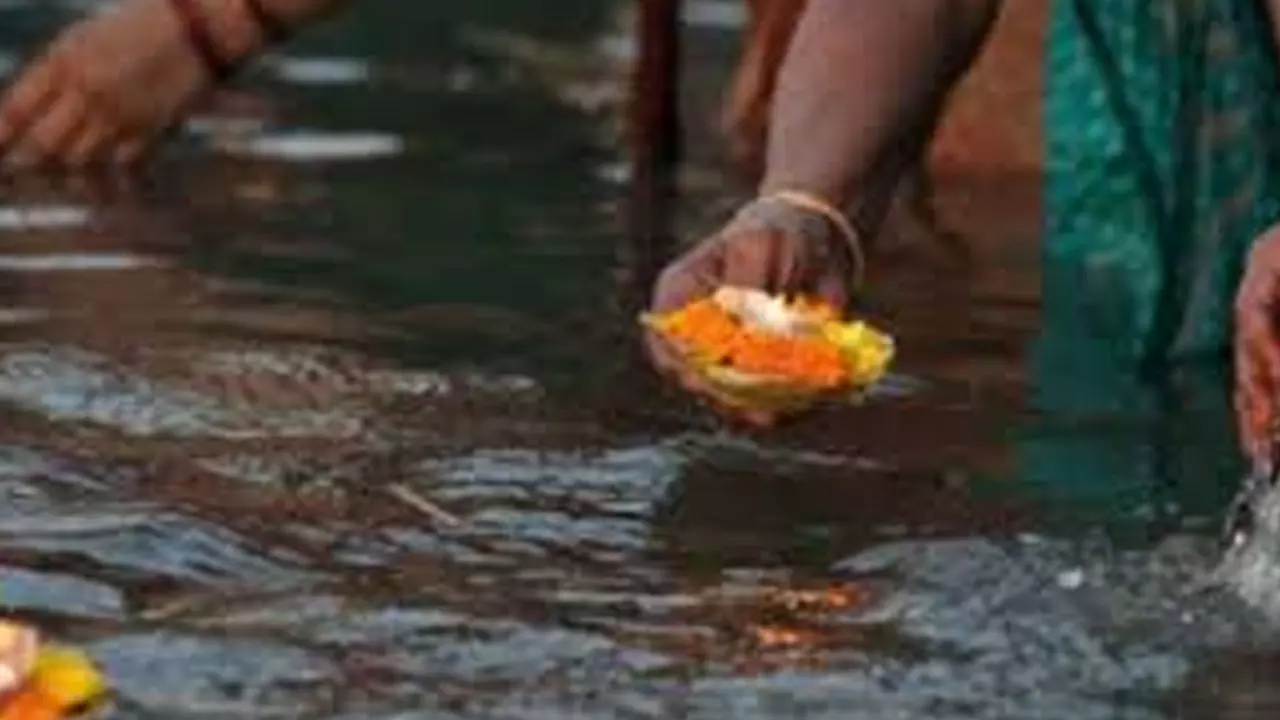 Ganga Saptami 2024 date क्यों और कब मनाई जाती है गंगा सप्तमी, जानिए पूजा विधि महत्व